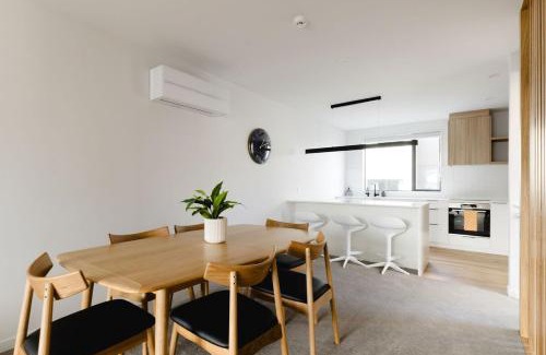 Wellington Apartamento | Luxe 3BR, 2Bath Townhouse w Private Garage in CBD