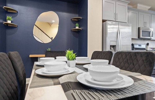 Charlotte Casa | Luxe 3BR Townhouse in Camp North End