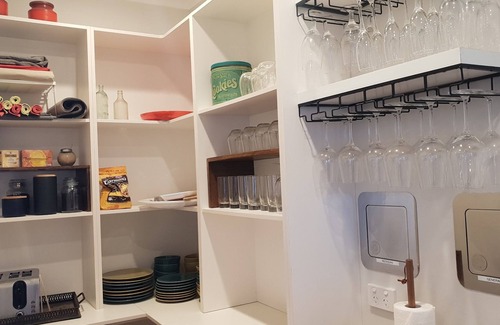 Annerley Casa | Luxe 5BR Executive Retreat ✓pool✓sauna✓pet friendly
