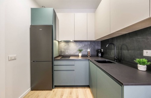 Las Acacias Apartamento | Luxe apartments Madrid Rio by RentitUP