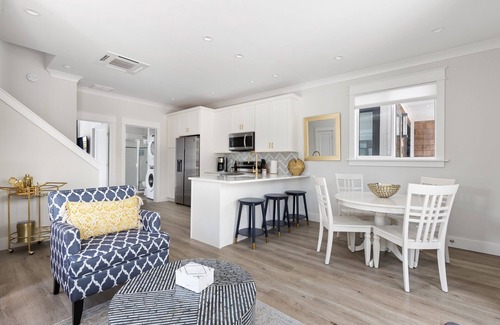 Downtown Wilmington Alquiler De Eote | Luxe at The Cove - Luxury Houseboat