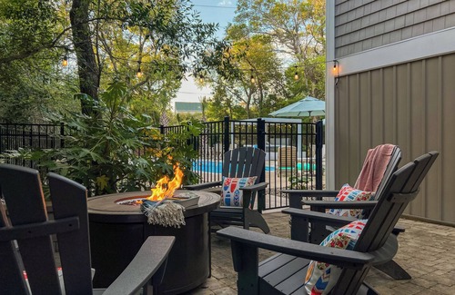 Emerald Isle Casa | LUXE Oceanside Retreat | Pool~Spa~Golf Cart~Beach