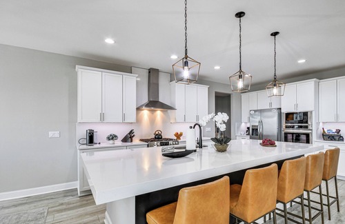 Black Mountain Casa | Luxe Black Mountain Manor on 15 Acres!