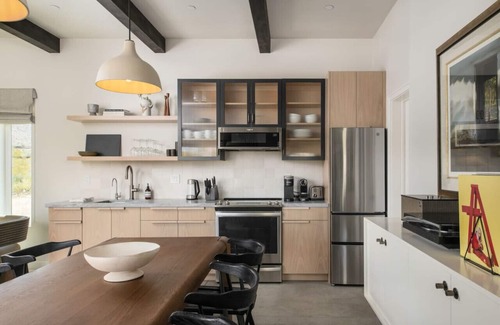 Joshua Tree Casa | Luxe Boulder Hideaway Mins to JTNP 2 Acres