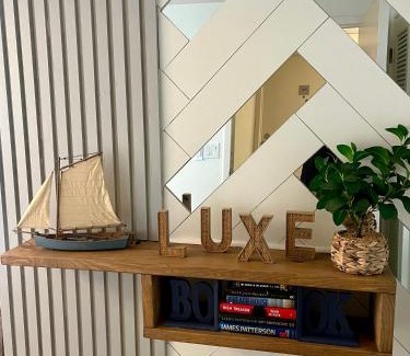 Myrtle Beach Apartamento | Luxe by the Sea - 5-Star Beachfront Escape