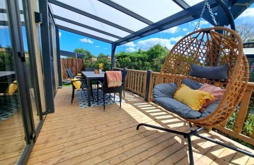 Heinkenszand Chalet De Esquí | Luxe Chalet met Veranda Tuin en Hottub, Zeeland VP007