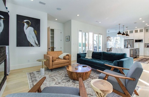 Grayton Beach Casa | Luxe Doin' Grayt:5⭐! POOL, BIKES & EASY Grayton 🏖️ Access! By Seaside & Dining!
