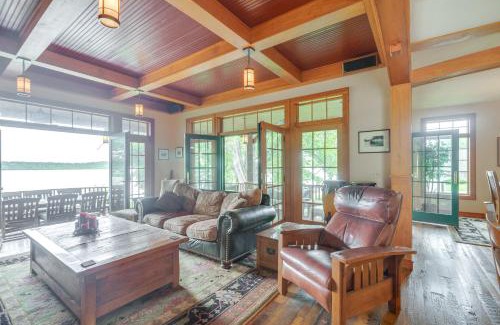 Middle Hope Casa | Luxe Family Home on Orange Lake with Private Dock!