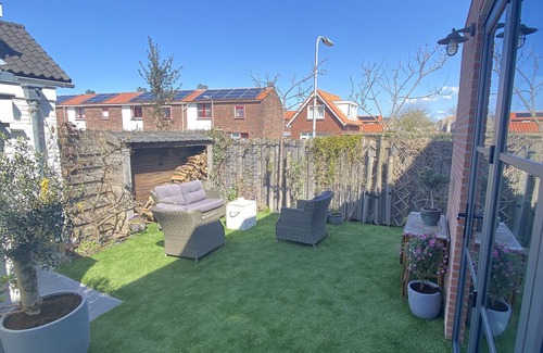 Noordwijk Casa | Luxe holiday house close to the sea with great private garden & jaccuzzi.