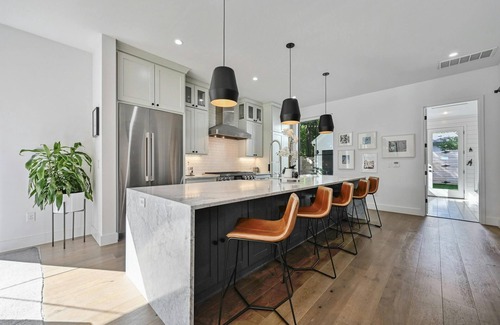Zilker Casa | Luxe Home in Iconic Zilker/ Barton Springs neighborhood- POOL