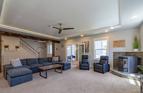 McKinleyville Casa | Luxe home near ocean beaches & forest with home theater, kayaks, deck, & firepit
