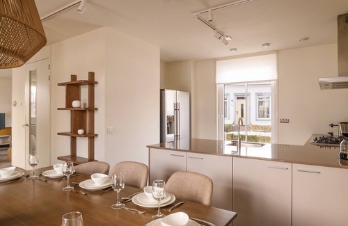 Maastricht Cabaña | Luxe house with kids facilities - 6 bedrooms / 3 bathrooms