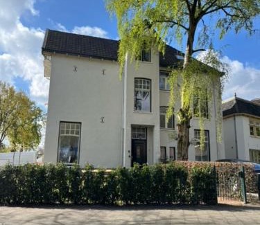 Apeldoorn Cama Y Desayuno | Luxe kamer in stadsvilla, gratis parkeren!
