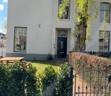 Apeldoorn Cama Y Desayuno | Luxe kamer in stadsvilla, gratis parkeren!
