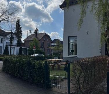 Apeldoorn Cama Y Desayuno | Luxe kamer in stadsvilla, gratis parkeren!