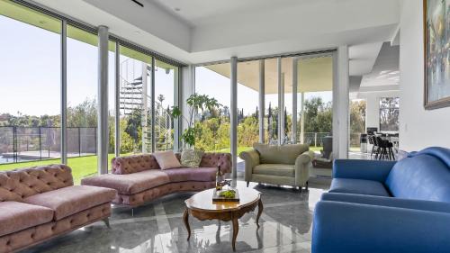 Woodland Hills Villa | Luxe LA Escape w Pool Views Game Room Alta Vista Estate by AvantStay