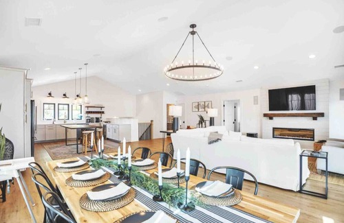 Lake Norman of Catawba Casa | Luxe Lakefront Private Getaway on Lake Norman!