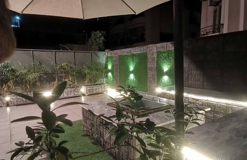 Islamabad Apartamento | luxe leaf residence with Patio & Gym, luxury in the heart of capital city