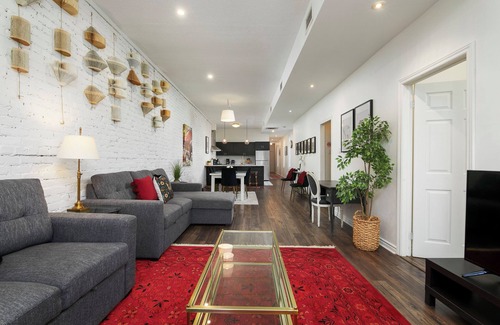 Plateau Mont Royal Apartamento | Heritage Luxury Loft W/3BR in Vibrant Plateau Mont-Royal