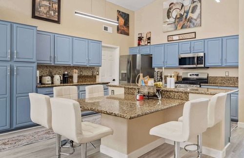East Mesa Casa | Luxe Mesa Home w/ Pool, Yard, Game Room