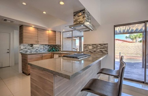 Sunrise Vista Chino Casa | Luxe Modern Escape - Private Pool & Spa + 360 ° Vistas