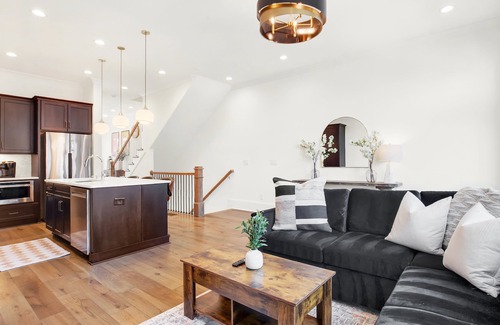 Hitch Village - Fred Wessels Homes Casa | Luxe New Construction with River View, Pool Table