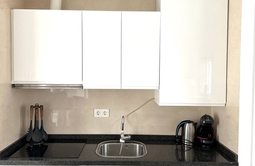 Carihuela Apartamento | Luxe Oase,30 sec van Strand Jacuzzi op het dak