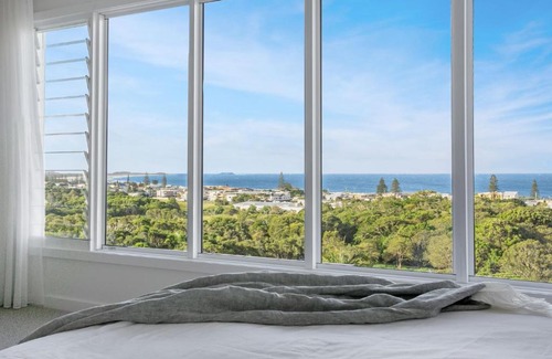 Kingscliff Casa | Luxe Paradise with sweeping Ocean Views & Pool