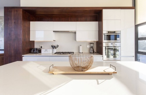 Cape Town City Centre Apartamento | Luxe Penthouse with Private Rooftop Pool and Panoramic Views