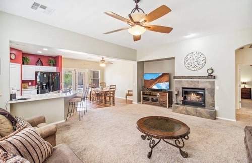 Mesa Casa | Luxe Private Poolside Oasis in the Heart of Mesa!