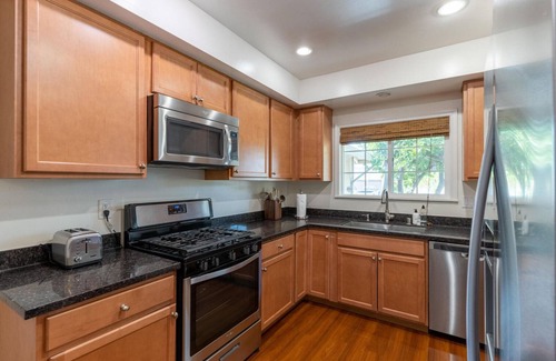 Berryessa Casa | Luxe San Jose 4BR w/ Parking, nr Groceries & Theme Parks, by Blueground