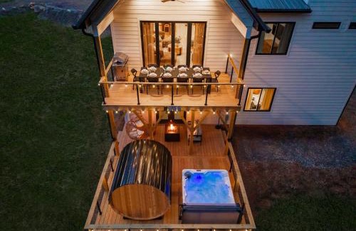 Arden Casa | Luxe Scandinavian Chalet