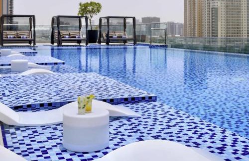 Jumeirah Village Triangle Apartamento | LUXE | Serviced Hotel Apartment | Full City View