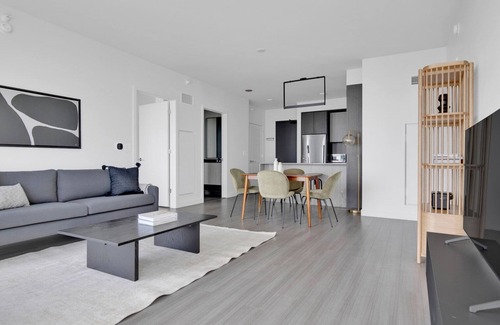 South Loop Apartamento | Luxe South Loop 2BR w/ Spa, Pool & Gym next to Grant Park, by Blueground