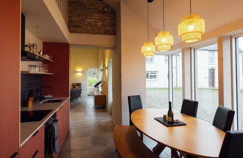 Boncath Casa | Luxe Stargazers Barn; Close to Coast, Town, Trails