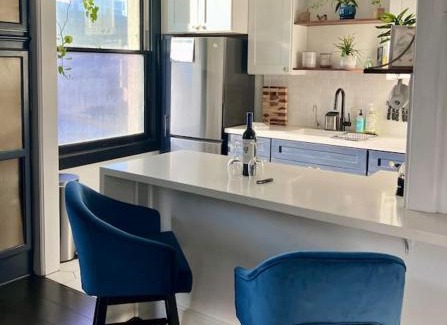 East Village Apartamento | Luxe Suite Convention Center Partial Ocean View with Free Parking