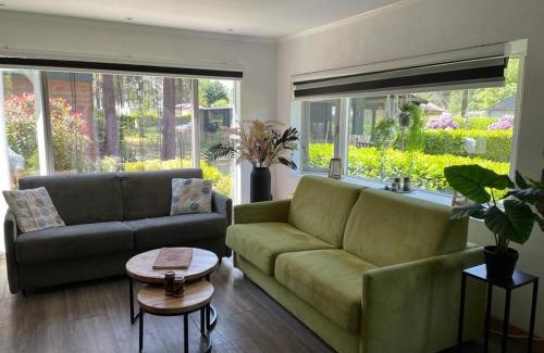 Poppel Chalet De Esquí | Luxe vakantiehuis in het bos