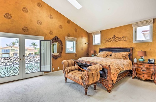 Channel Islands Casa | Waterfront Oxnard House w / Jacuzzi privado!