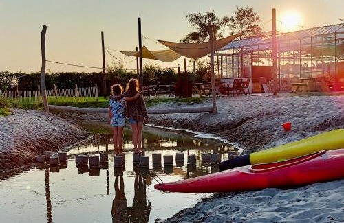 Municipality of Opmeer Otro | Luxe Wikkelhouse met hottub 'Dompel'