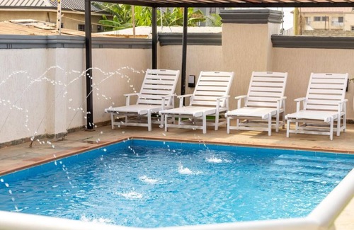 Madina Apartamento | Luxecom Apartments, Your Dream Stay Starts Here!