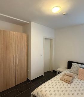 Bonnevoie Cama Y Desayuno | Luxembourg Tram Station Rooms