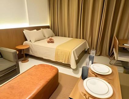 Centro Apartamento | LUXO 1603 Melhor Custo com Piscina Aquecida e WIFI