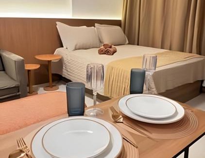 Centro Apartamento | LUXO 1603 Melhor Custo com Piscina Aquecida e WIFI