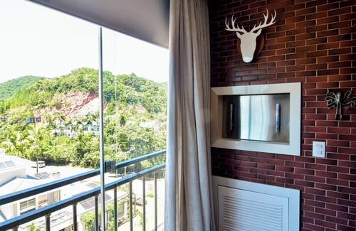 Praia dos Amores Apartamento | Luxo com Vista Mar na Praia Brava, Itajaí BX0760