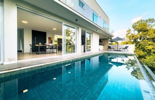 Carapicuiba Casa | Luxo e segurança - 30 minutos de SP