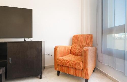 Bormujos Apartamento | LuxSevilla Moderno Piscina Free Parking