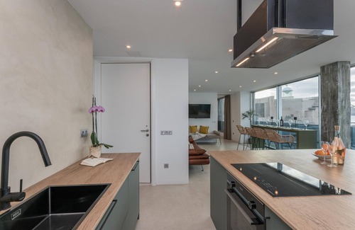 Las Palmas de Gran Canaria Apartamento | Luxury Suite on Las Canteras Beach