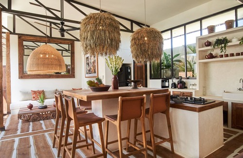 Umalas Villa | Luxueuse Villa Yogisurf 2 Canggu Piscine & Jacuzzi