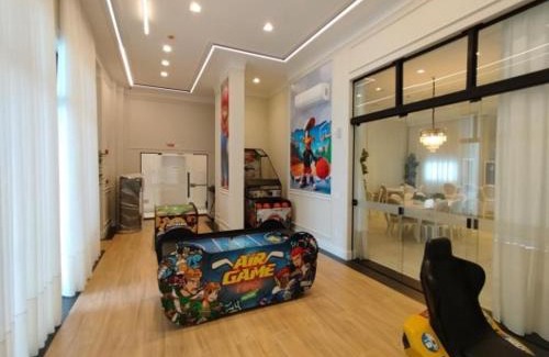 Morretes Apartamento | Luxuoso Apartamento com Rooftop Vista Mar, Piscina Aquecida e Ofurô