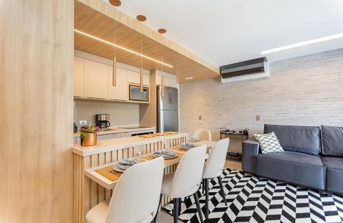 Batel Apartamento | Luxuoso Apt Batel - 4 Minutos do Shopping Pátio Batel c/Garagem, Piscina, Sauna e Academia